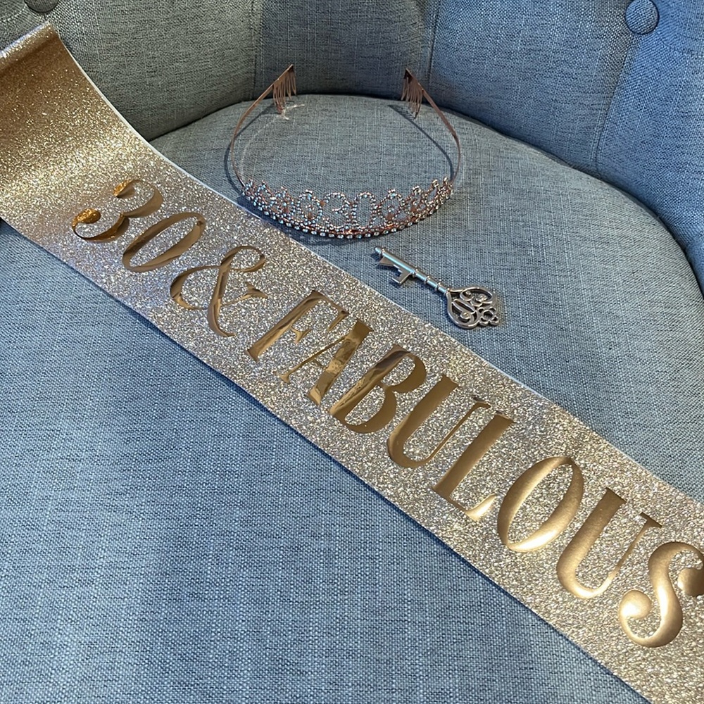 “30” Party Accessories: Sash, Crown, and Key in Rose Gold